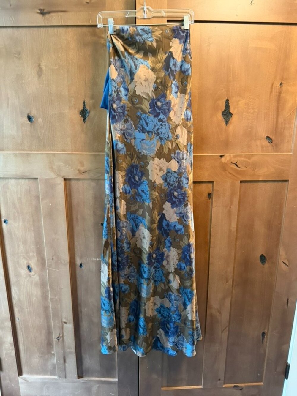 NWT Lulus Blue Floral Strapless Bow Back Maxi Dress Size M Prom Wedding Guest